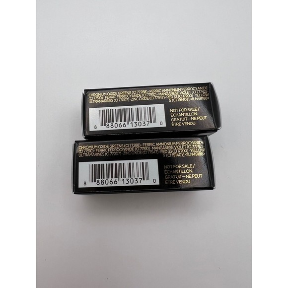 2 Tom Ford Traceless Soft Matte Primer - Set Of 2 Travel Size x 0.13 Oz - Picture 2 of 4